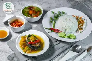 Hình ảnh Cơm cá ngừ kho thơm