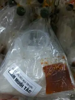Hình ảnh Bánh Tráng Muối Tắc 