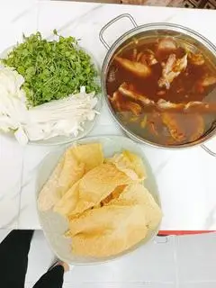 Lẩu Gà  Ớt Hiểm  - 459.520 ₫ tại Niêu Xưa - Cao Thắng