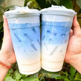 Hình ảnh Sữa tươi đậu biếc machiato
