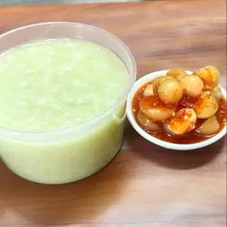 Cháo Trắng Lá Dứa Cà Pháo Kim Chi ( Ăn Chay)  - 24.000 ₫ tại Cháo Trắng Lá Dứa Ba Chị Em