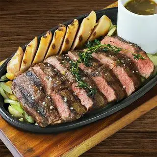 Sizzling Steak & Sausage - 433.620 ₫ tại Al Fresco's - Nguyễn Thị Nghĩa