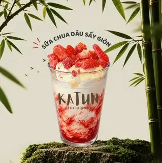 Hình ảnh Sữa Chua Dâu Sấy Giòn