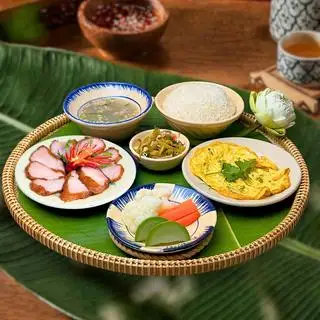 Set Cơm Nạc Nọng Heo Áp Chảo - Bán Chạy - 85.000 ₫ tại Cơm Nhà Express - Cơm Ship Văn Phòng & Cơm Phần - Thành Thái