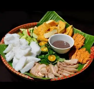 Hình ảnh Bún đậu chả cốm thị luộc