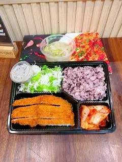 Hình ảnh 돈까스 소 - Thịt Heo Chiên Xù Nhỏ kèm soup 