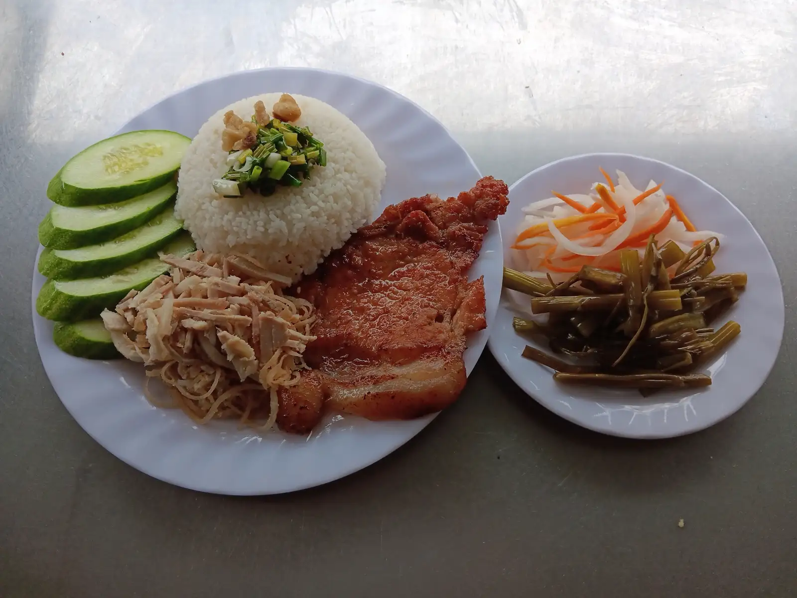 Cơm sườn bì - 63.000 ₫ tại Cơm Tấm Thuận Phong - Gò Ô Môi