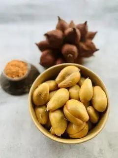 Hình ảnh Mây Thái Ngọt Lột Sẵn - Hộp 500g