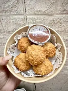 Hình ảnh 5 phô mai trần công châu
