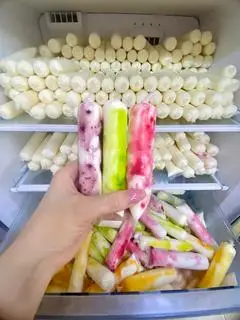 Sữa chua  bịch dẻo mix vị trái cây ko pha nước - 8.000 ₫ tại Rau Câu, Sữa Chua & Trà Sữa Phương Trinh - Gò Dầu
