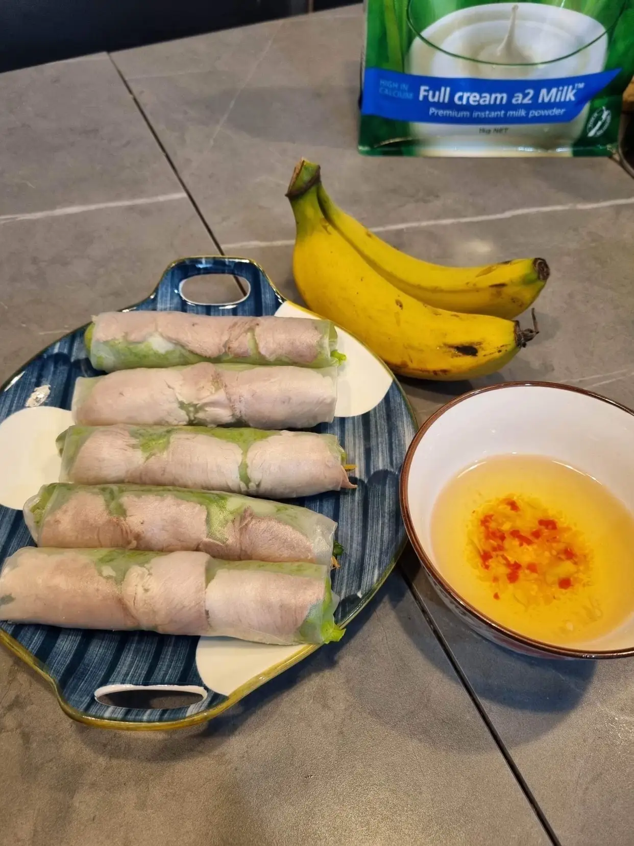 Hình ảnh Cuốn thịt heo