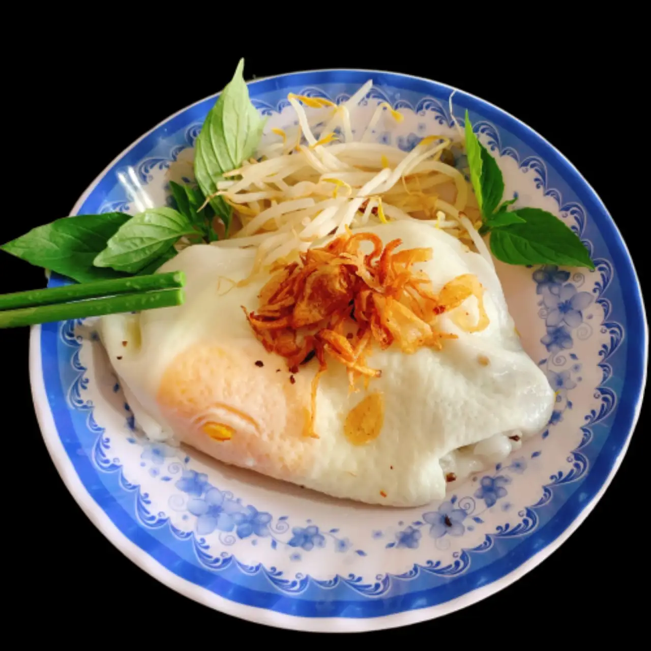 Cuốn Trứng Ốp La Lòng Đào - 45.000 ₫ tại Bánh Cuốn Thành Công - Lê Văn Lương