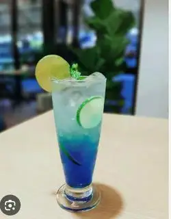 soda  blue  - 27.000 ₫ tại Sinh Tố & Nước Ép Win Win - Nguyễn Hữu Thọ