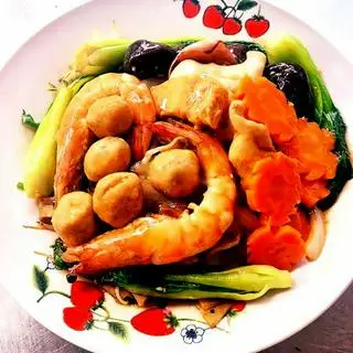 Hình ảnh Hủ tiếu xào hải sản