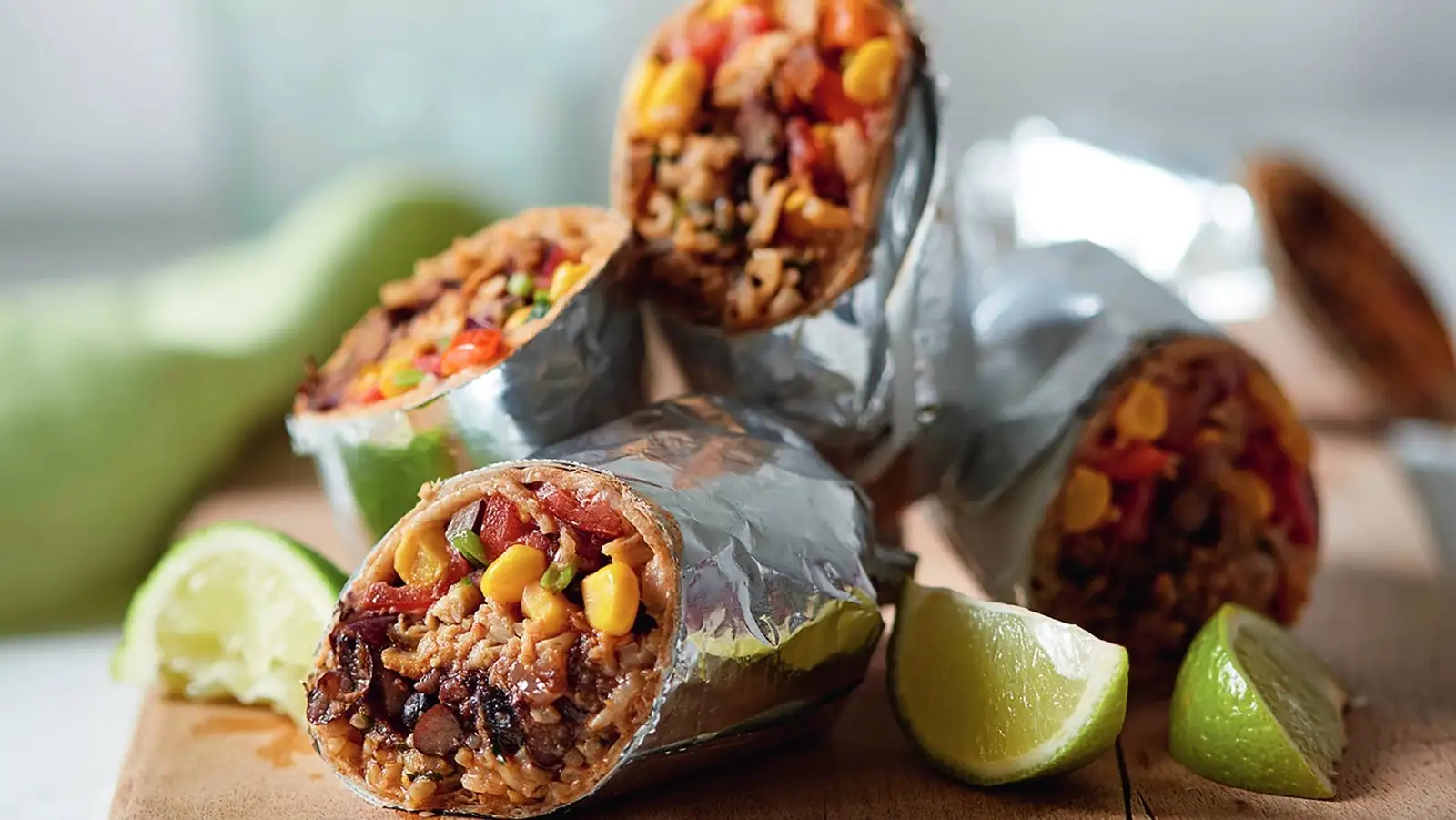 Tacos Bò Bằm Phômai Mozzarellas - 135.000 ₫ tại Sun Pizza - Pizza Tươi - Bạch Đằng