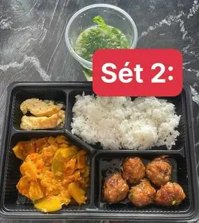 Hình ảnh Cơm thịt sốt cà