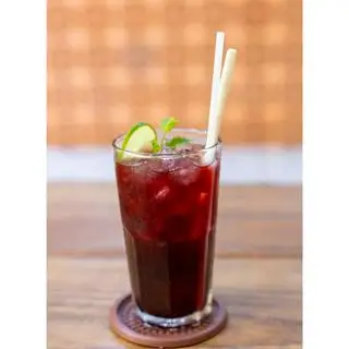 Nước Dâu Tằm - 20.000 ₫ tại Bún Riêu Cô Hương Béo - Cao Thắng