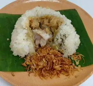 xôi khúc đặc biệt 1 phần  - 30.000 ₫ tại Bánh Cuốn Làng Kênh Nam Định - Ngô Bệ