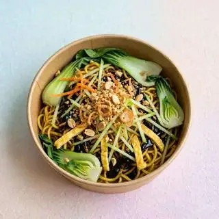 Hình ảnh Mì trộn rau củ