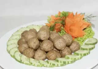 Bò Viên Xiên Que Chay - 10.000 ₫ tại Cơm Chay Kiều Vy - Huỳnh Đình Hai