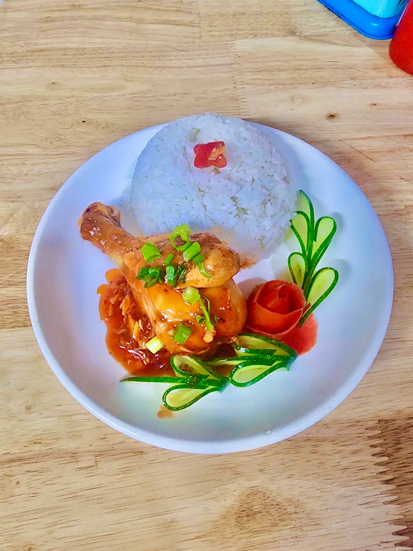 Hình ảnh Cơm Đùi Gà Sốt Chua Ngọt