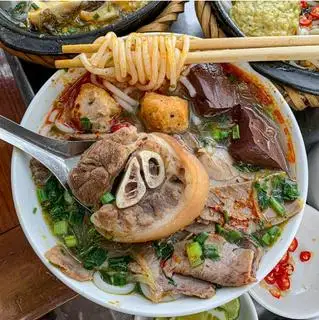 Bún Bò Đặc Biệt  - 68.000 ₫ tại Phở Bún Hồng Nhung - Huỳnh Tấn Phát
