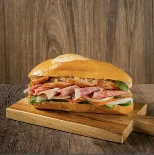 Hình ảnh Bánh mì Sài Gòn đặc biệt