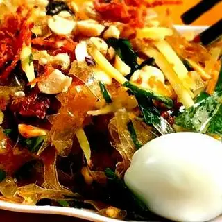 Hình ảnh Bánh Tráng Trộn Tóp Mỡ