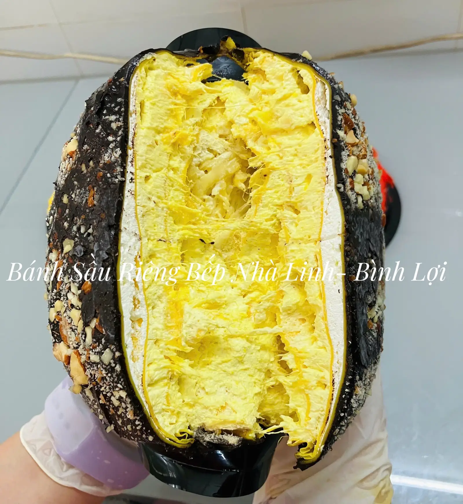 Hình ảnh BÁNH CREPE SẦU RIÊNG SOCOLA HẠNH NHÂN SIZE 14CM