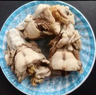 Hình ảnh Đầu cá lóc nhỏ thêm 
