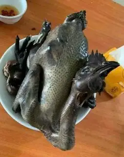 Hình ảnh GÀ HẤP MẮM NHĨ 1/2 CON