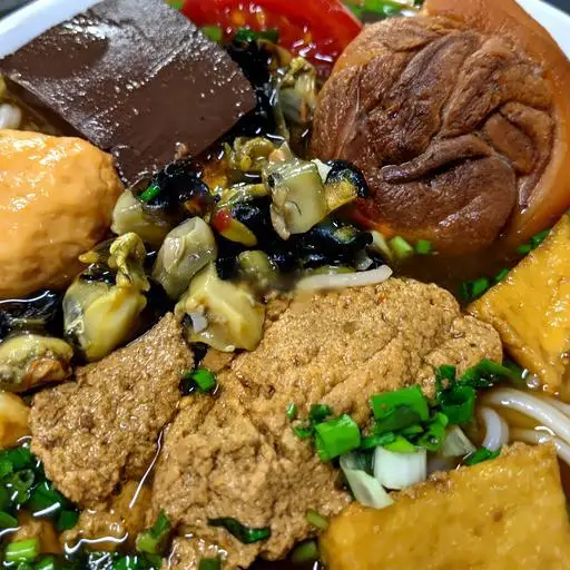 Bún Giò Heo   Mọc   Ốc - 75.000 ₫ tại Bún Riêu Nguyễn Cảnh Chân - Trần Hưng Đạo
