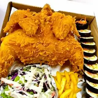 Hình ảnh Combo gà rán nguyên con kimbap salad box - 67139