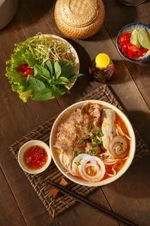 Bún Bò Chả - 65.000 ₫ tại Bánh Cuốn Nóng Hương Bắc - Bạch Đằng