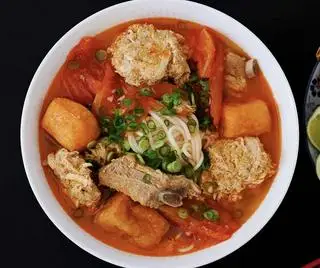 Bún Riêu Đặc Biệt - 95.000 ₫ tại Út Vui - Bún Riêu Cua Ốc - Lê Văn Sỹ