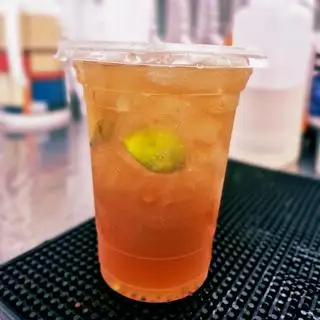 Hồng trà sủi bọt - 20.000 ₫ tại Mì Trộn Indomie & Matcha Cá Béo - Trần Xuân Soạn