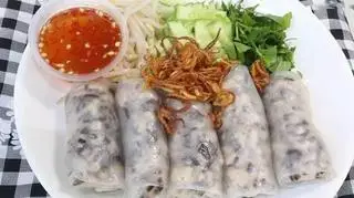 Bánh Cuốn Nóng - 44.000 ₫ tại Bánh Ướt & Bánh Cuốn Gia Hân - Đông Hồ