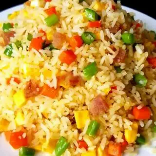 Cơm chiên dương châu - 42.000 ₫ tại Cơm Chiên Huy Ký - Phó Cơ Điều