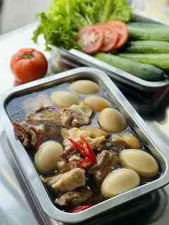 Cơm thịt kho trứng - 55.000 ₫ tại Chú Lùn - Cơm Văn Phòng & Cơm Tấm - Đường Số 6