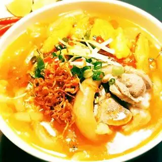 bánh canh cua xé giò heo - 60.000 ₫ tại Chị Thanh - Bánh Canh Cá Lóc & Cháo Cá Lóc - Kênh Tân Hóa
