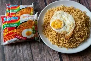 Mì indo trứng chiên - 35.000 ₫ tại HK - Mì Trộn Gà Lắc 510
