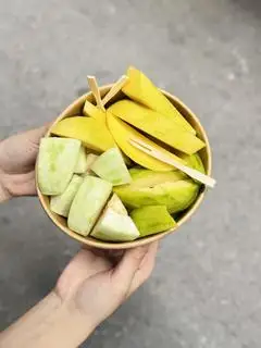 Hình ảnh Ổi gọt sẵn