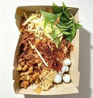 Bánh tráng trộn thập cẩm Đặt Biệt - 85.000 ₫ tại Tiệm Trà Núp Hẻm - Trà Trái Cây Tươi - Trần Hưng Đạo