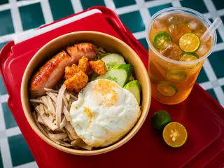 Hình ảnh Mì trộn đặc biệt - trà tắc