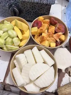 Hình ảnh Củ đậu gọt sẵn