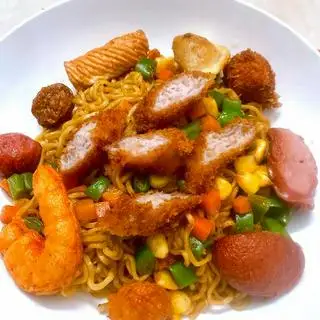 Hình ảnh Mì trộn thập cẩm nem chua