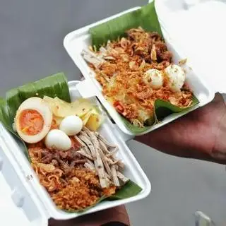 Xôi mặn đặc biệt - 30.000 ₫ tại Bánh Mì Hà Nội Ngọc Khánh - Nơ Trang Long