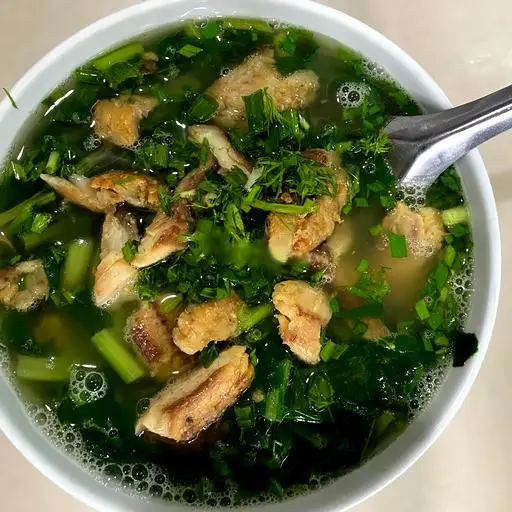 Hình ảnh Bánh đa đỏ cá mềm