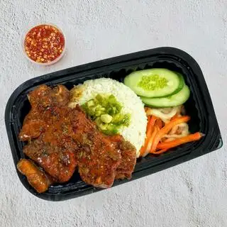 Cơm Sườn Cốt Lết Xốt Lá Chanh - 52.000 ₫ tại Bento Delichi by Cooky - Cơm Gà Mắm Tỏi, Xối Mỡ - Nguyễn Thị Minh Khai