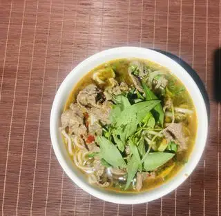 Bun Bo Tai (60 gam bo duoc nhung tai) - 78.000 ₫ tại Bún Bò Hậu Bến Ngự - Hồ Hảo Hớn